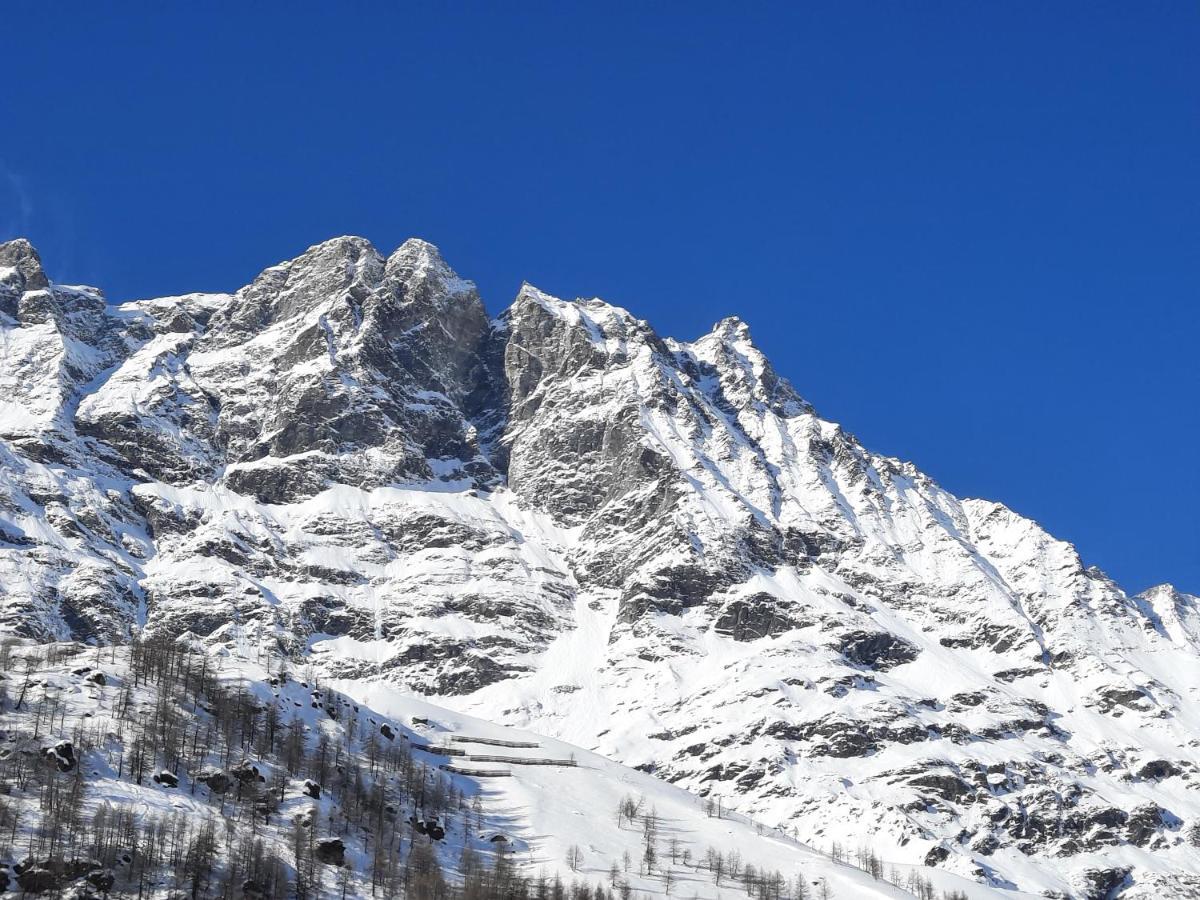 Appartamento Moderno Sulle Piste Breuil-Cervinia Bagian luar foto