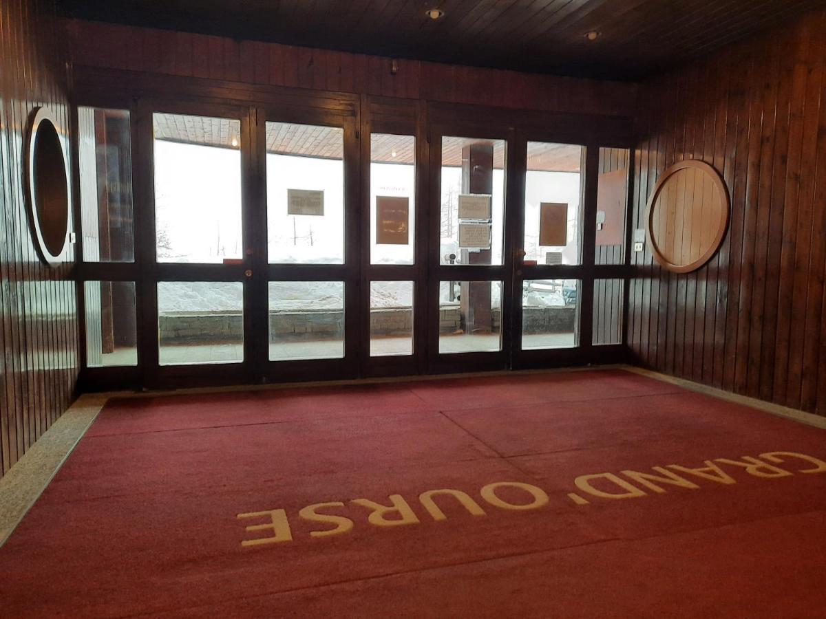 Appartamento Moderno Sulle Piste Breuil-Cervinia Bagian luar foto